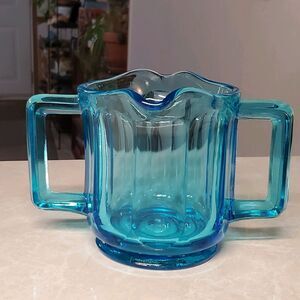 Tiara Exclusives Blue Aqua Glass Linear Panel Double Handle Creamer